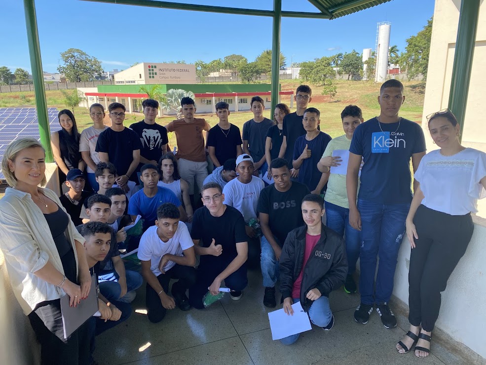 Turma do 1º ano do Técnico em Eletrotécnica